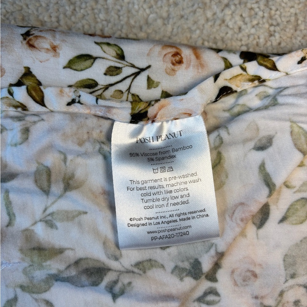 Posh Peanut “Katherine” Floral Print Swaddle Blanket - Picture 4 of 6